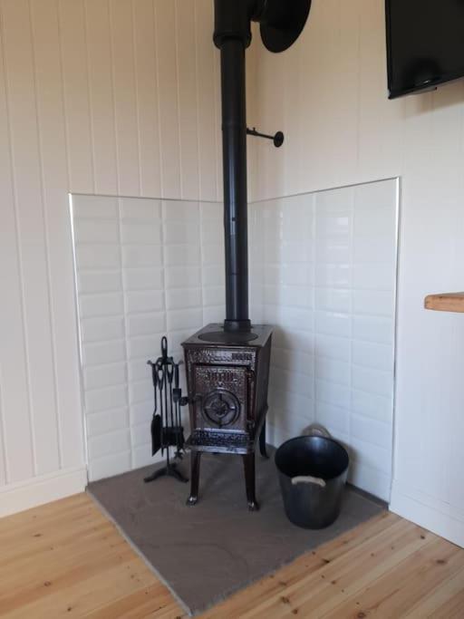 Dinky'S Den Apartamento Coverack Exterior foto